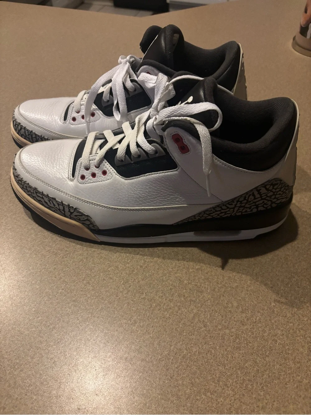 Jordan 3 infrared 23 size 13